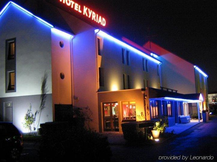 Kyriad Tours Sud - Chambray Les Tours Hotel Exterior photo